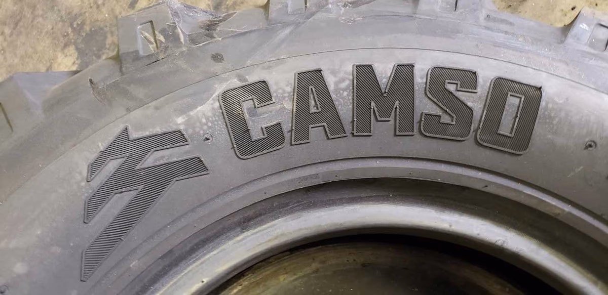 Pneus e Esteiras CAMSO